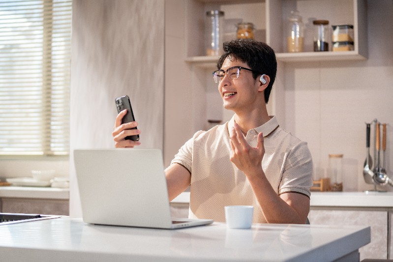 Erajaya Active Lifestyle Memperkenalkan SHOKZ OpenFit Air: True Wireless Earbuds Terbaru